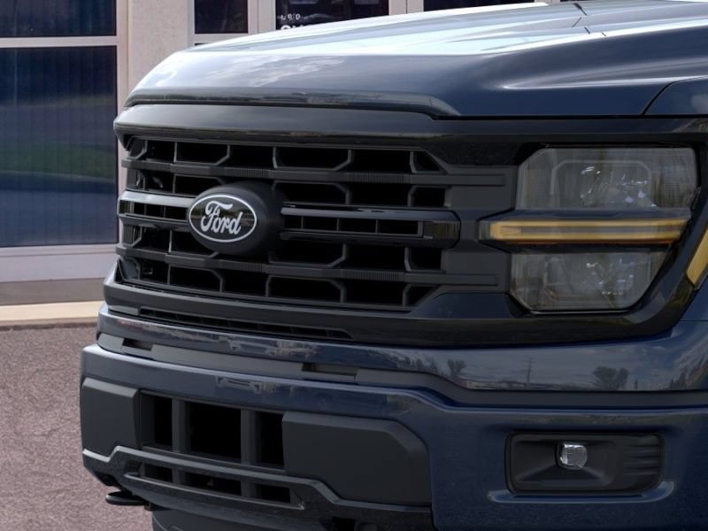 New 2026 Ford F150 XLT w/ XLT Black Appearance Package AWD/4WD image 18
