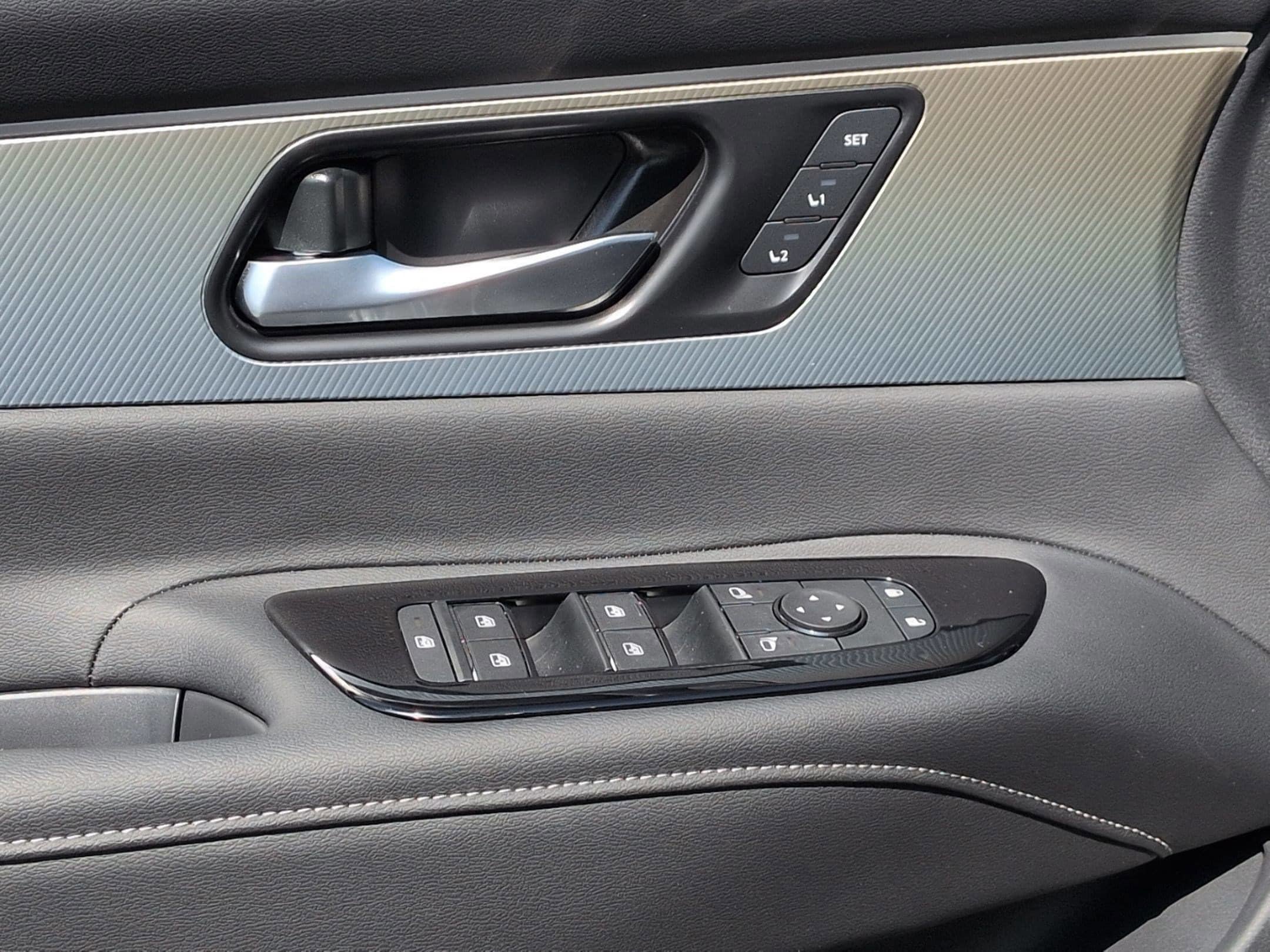 New 2026 Nissan Murano SL w/ Comfort Package AWD/4WD image 13