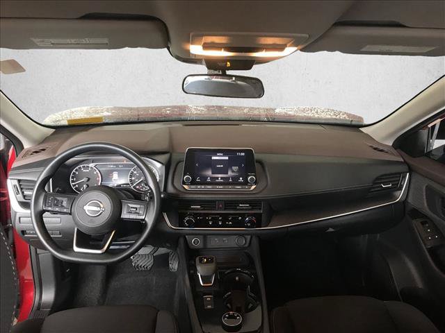 Used 2023 Nissan Rogue S AWD/4WD image 9