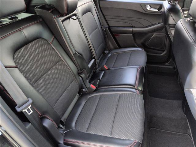 Used 2025 Ford Escape ST-Line image 19