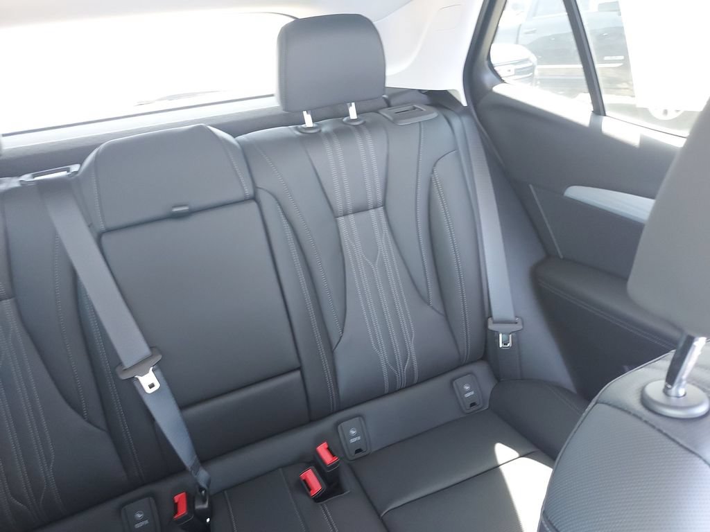 New 2026 Buick Envision Avenir AWD/4WD image 14