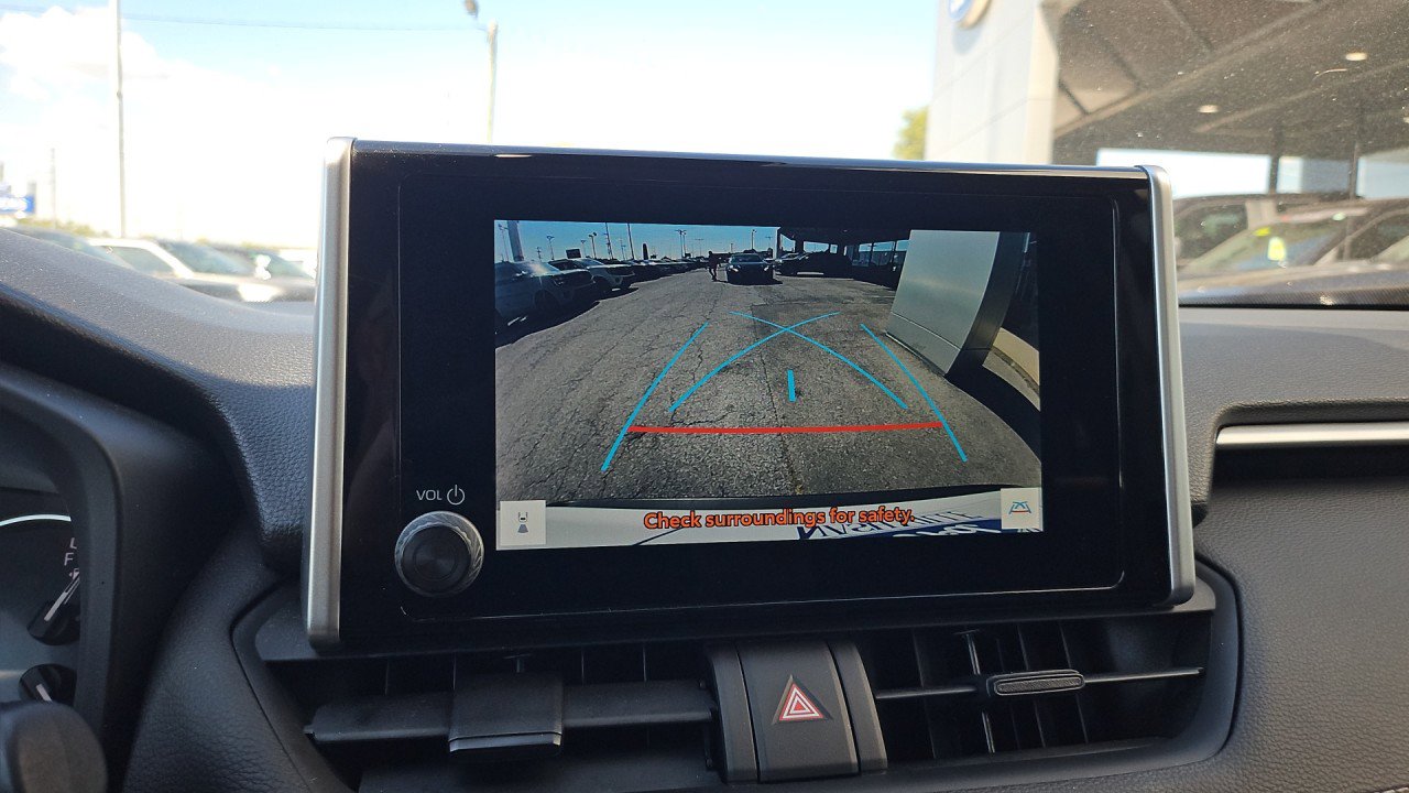 Used 2023 Toyota RAV4 XLE image 21