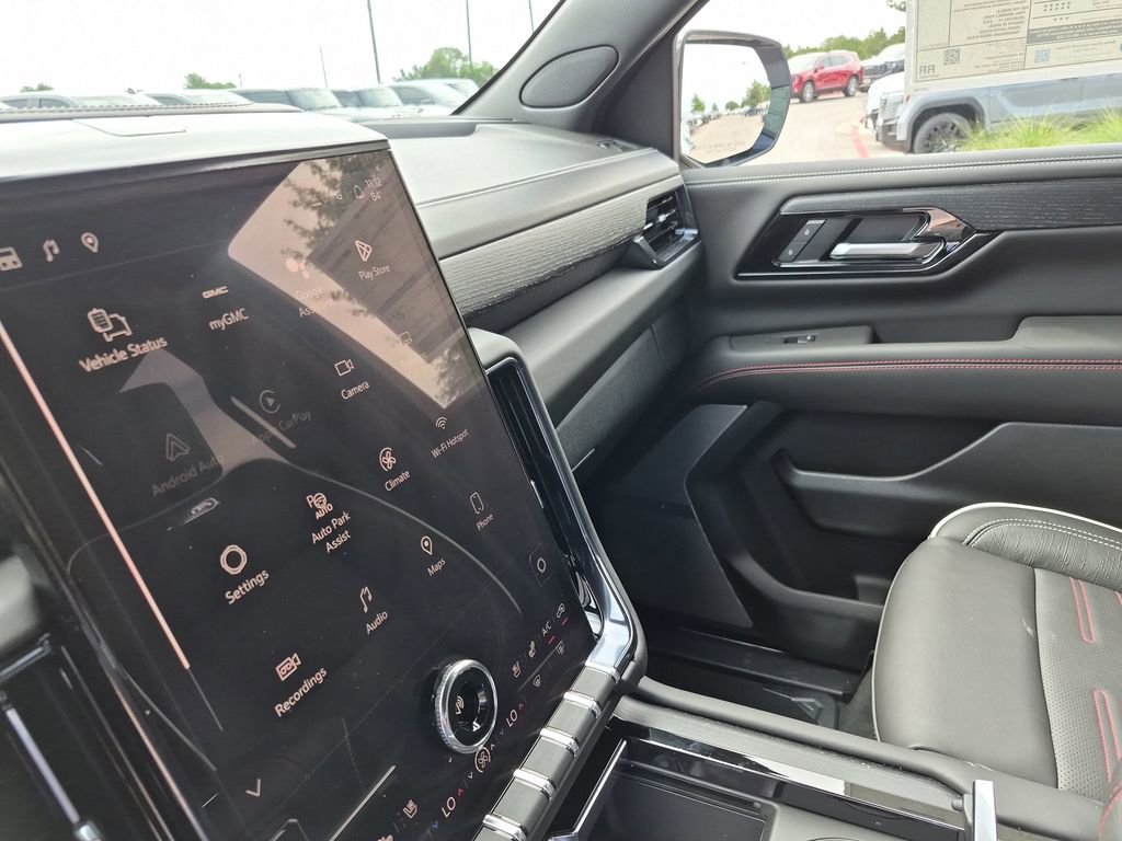 New 2026 GMC Yukon XL AT4 Ultimate AWD/4WD image 27