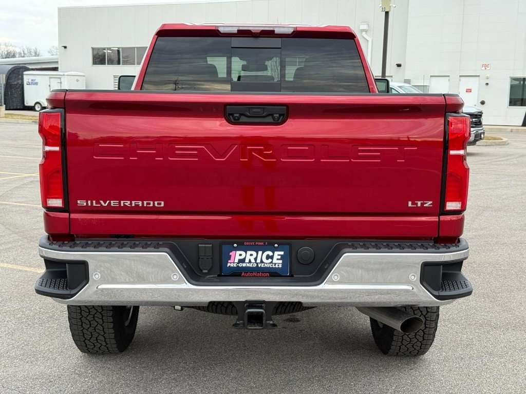 Used 2026 Chevrolet Silverado 2500 LTZ w/ LTZ Plus Package image 4