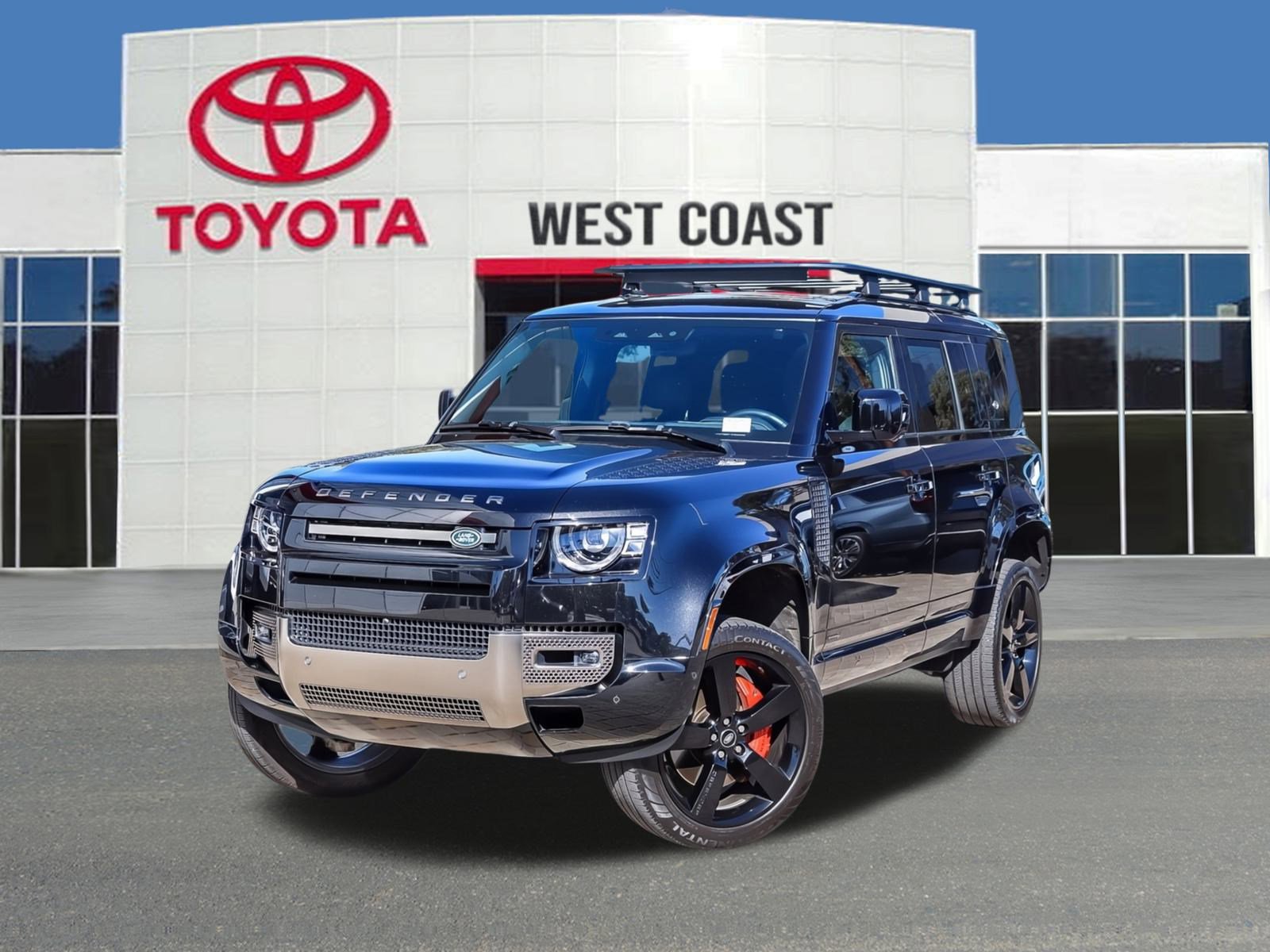 Used 2023 Land Rover Defender 110 X image 1