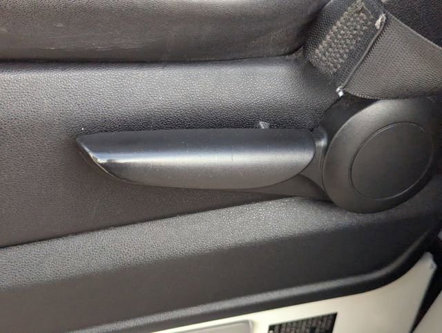 Used 2014 Mercedes-Benz Sprinter 144 Cargo image 21