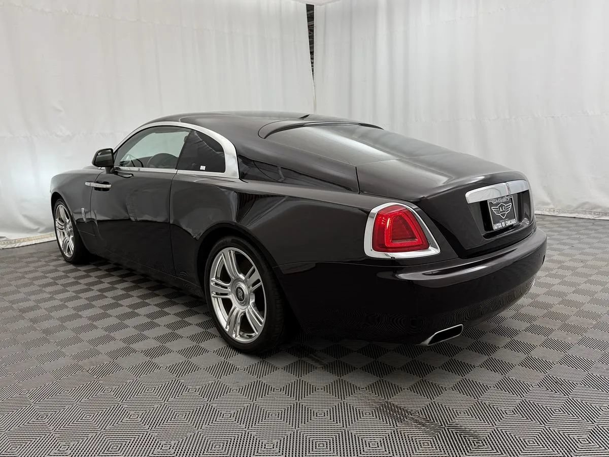 Used 2016 Rolls-Royce Wraith RWD image 7