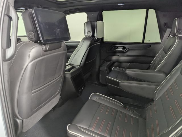 Used 2026 GMC Yukon AT4 Ultimate AWD/4WD image 17