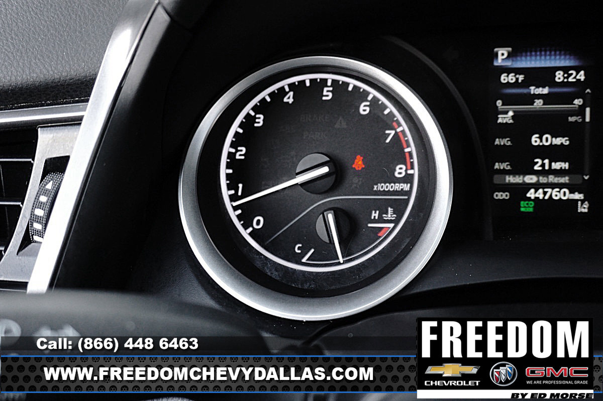 Used 2022 Toyota Camry LE image 24