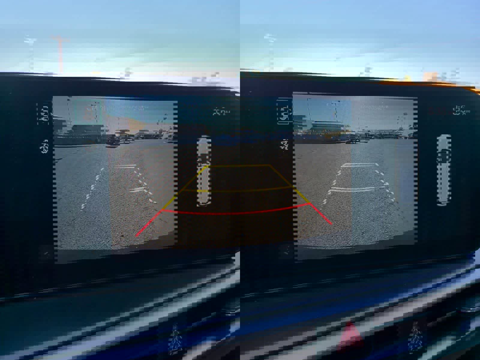 Used 2025 Kia Sorento S w/ Panoramic Sunroof Package FWD image 18