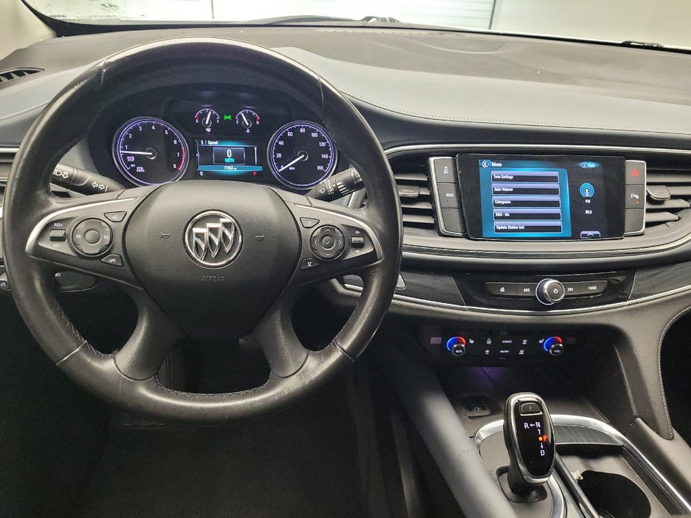 Used 2019 Buick Enclave Essence AWD/4WD image 22