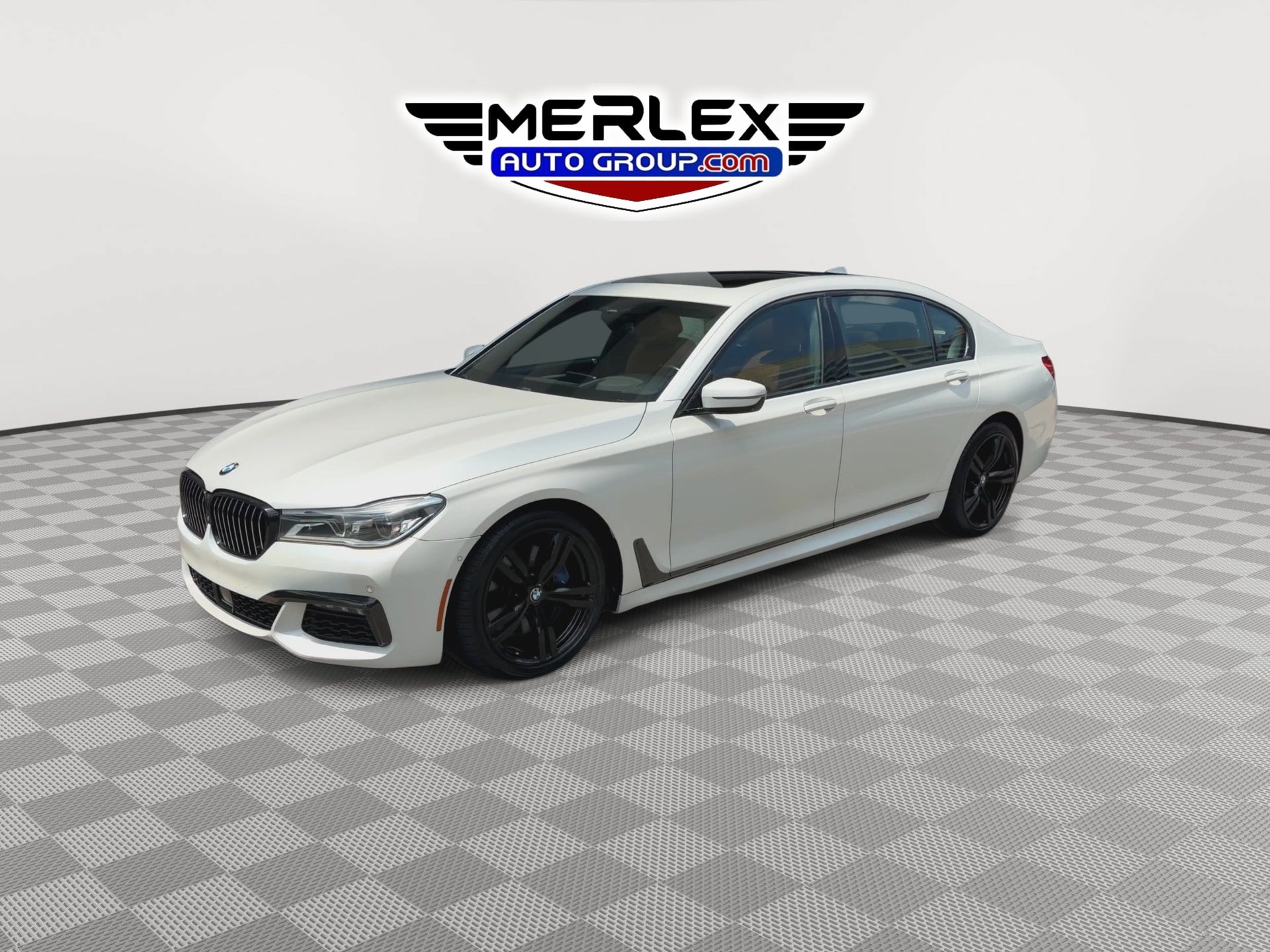Used 2019 BMW 750i w/ Executive Package RWD image 4
