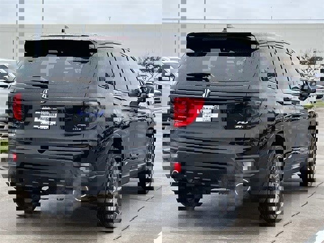 Certified 2023 Honda Passport EX-L image 4