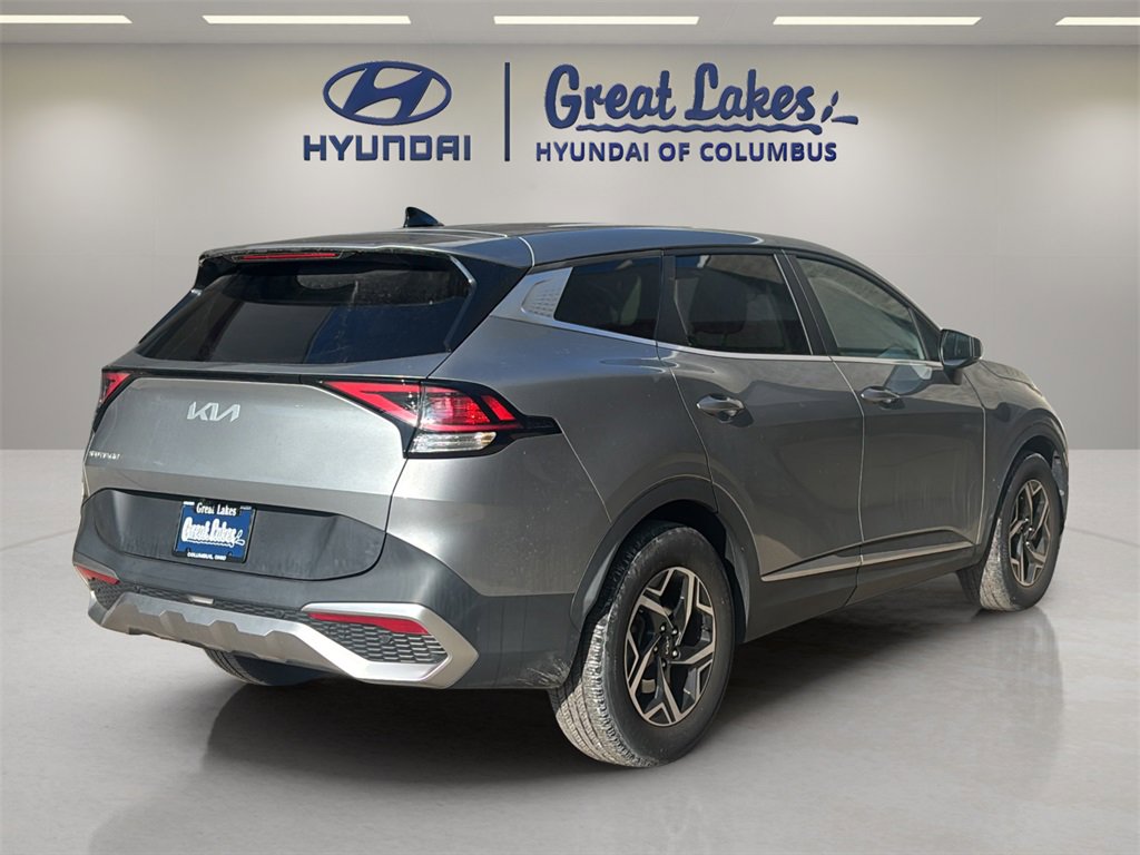 Used 2023 Kia Sportage LX image 5