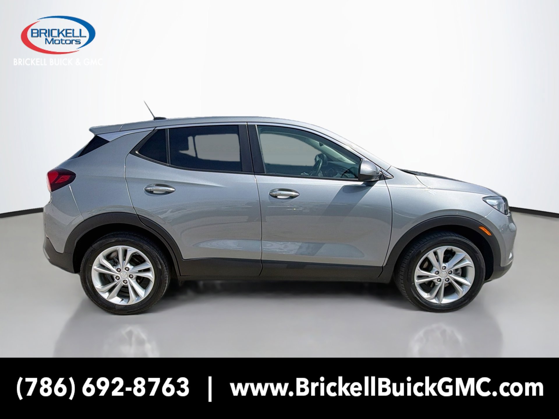 Used 2023 Buick Encore GX Preferred w/ Cold Weather Comfort Package FWD image 7