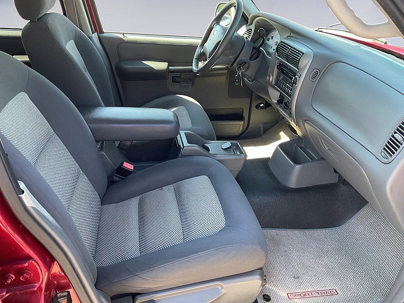 Used 2004 Ford Explorer Sport Trac XLS RWD image 8
