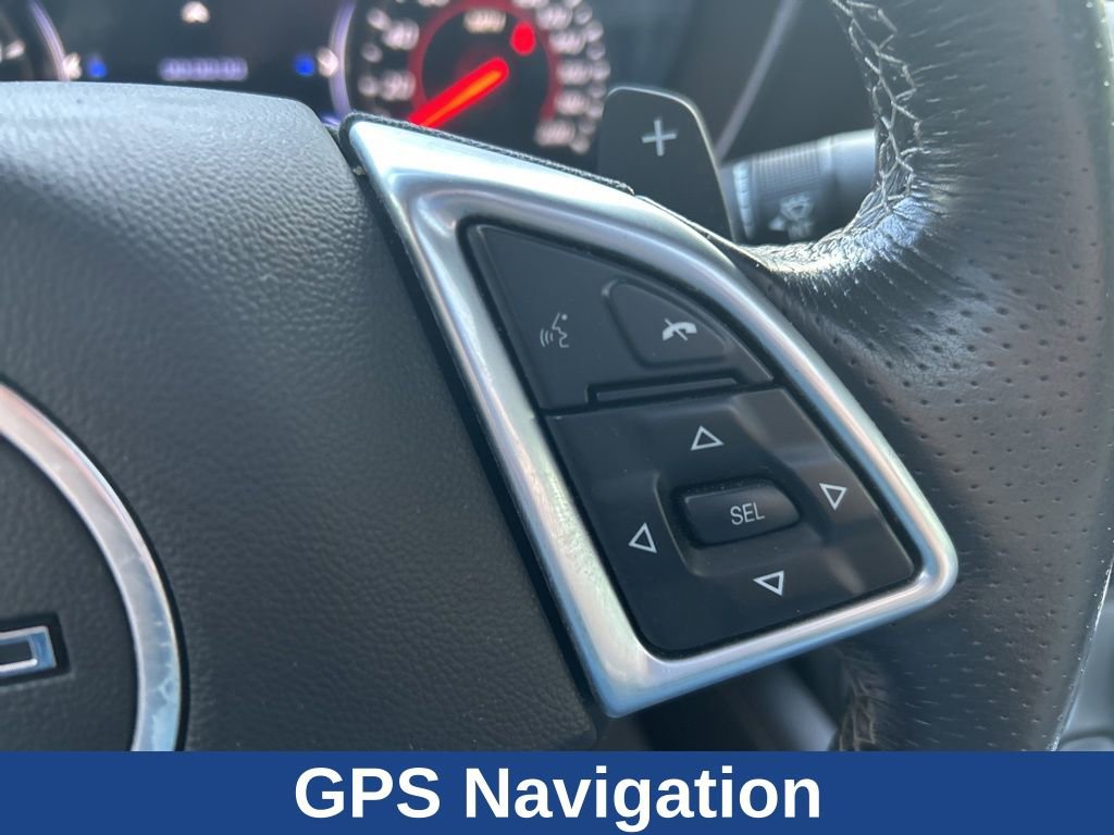 Used 2020 Chevrolet Camaro SS RWD image 12