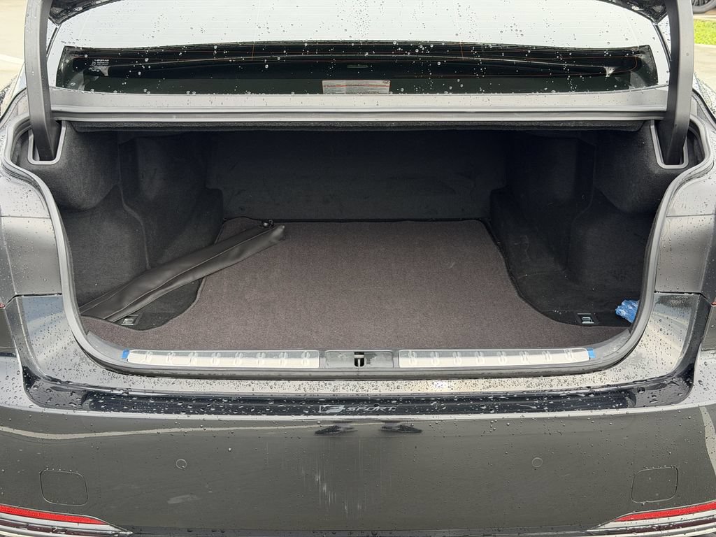 Used 2023 Lexus LS 500 F Sport w/ Cold Weather Package (CK) RWD image 24