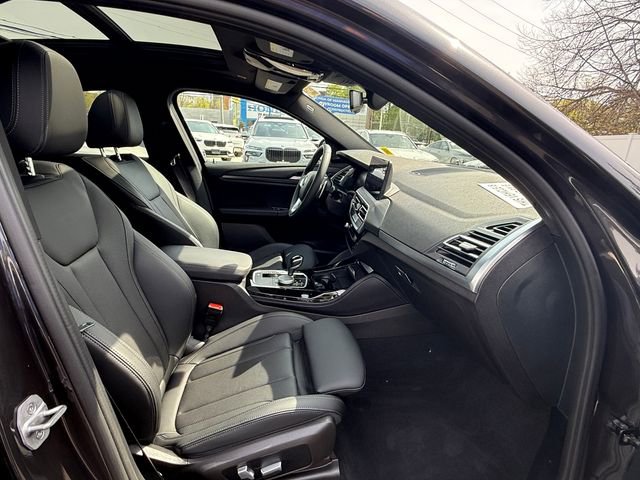 Certified 2023 BMW X4 xDrive30i w/ Premium Package image 29