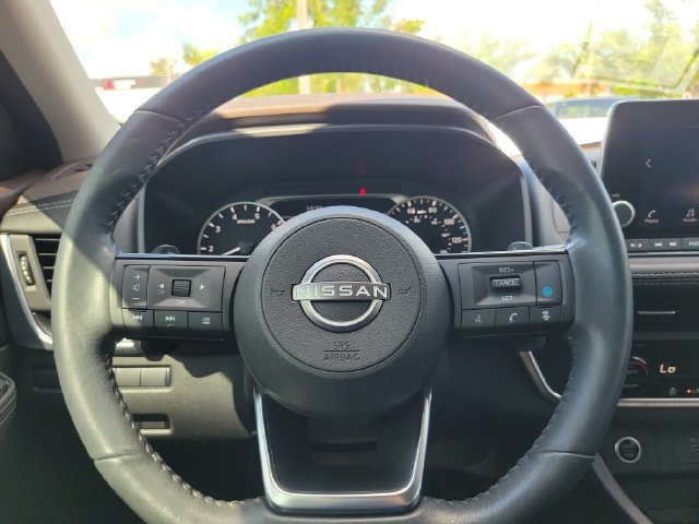 Used 2023 Nissan Rogue SV w/ SV Premium B Package FWD image 21