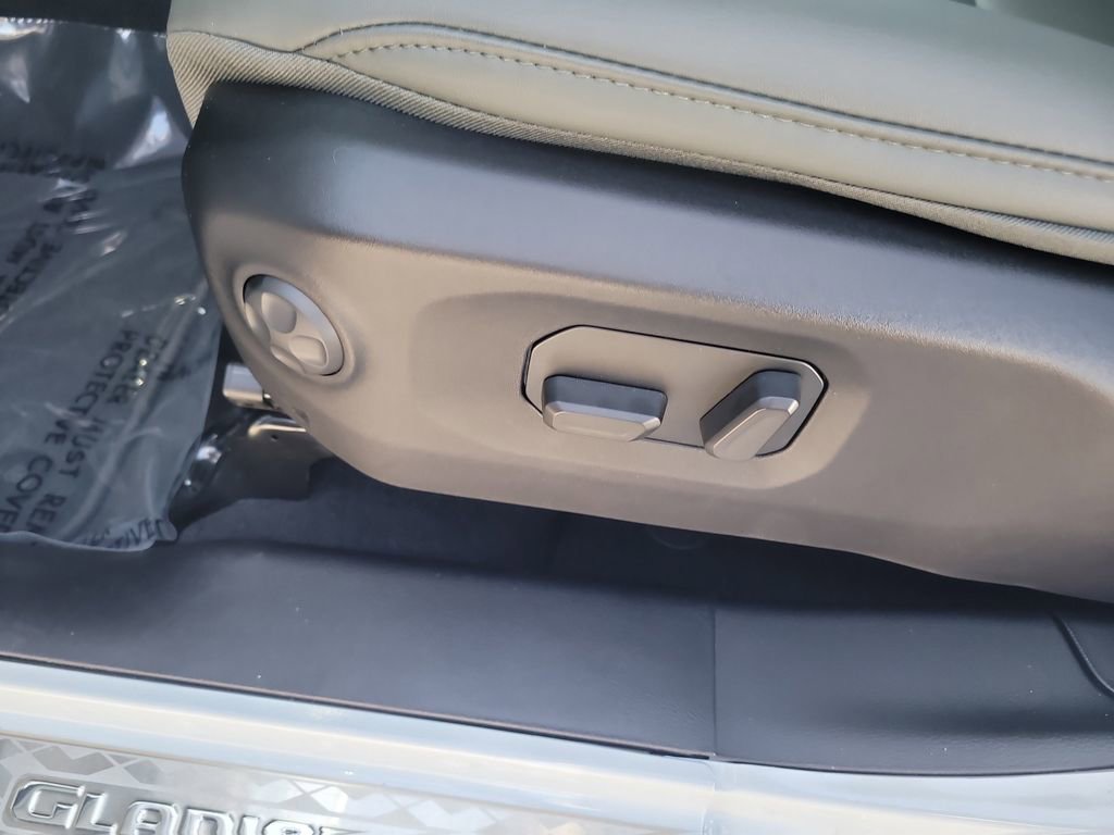 New 2026 Jeep Gladiator Mojave AWD/4WD image 21