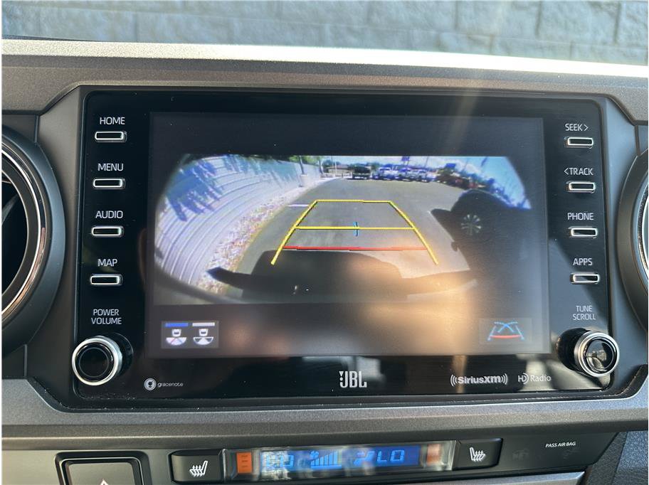 Used 2020 Toyota Tacoma TRD Sport w/ TRD Premium Sport Package AWD/4WD image 24