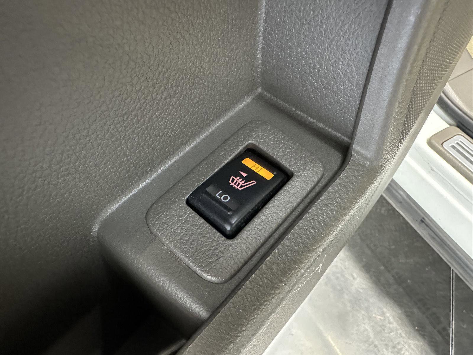 Used 2011 Nissan Murano LE w/ Navigation Pkg image 26