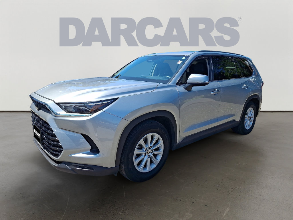 Used 2025 Toyota Grand Highlander FWD image 3