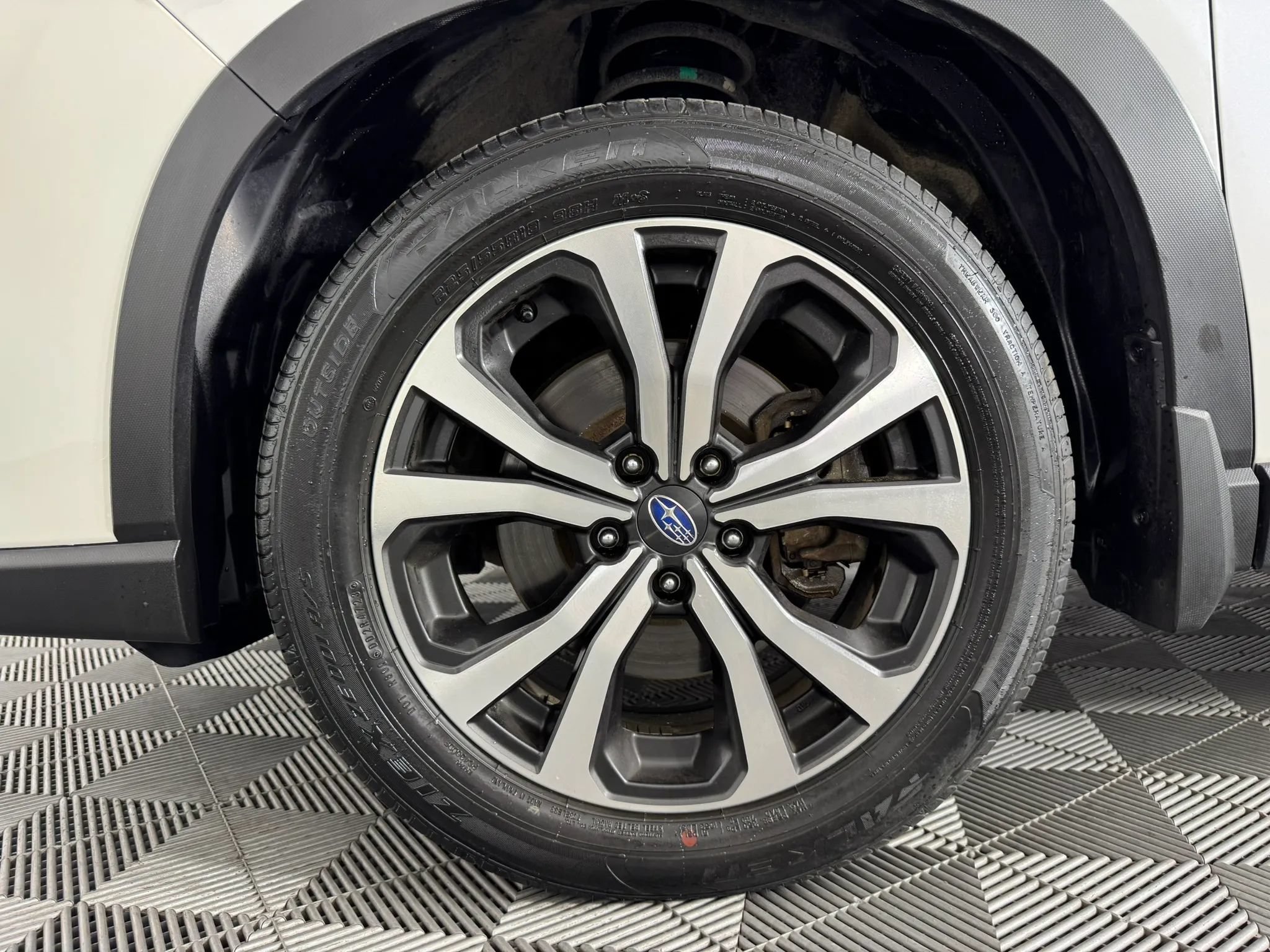 Used 2024 Subaru Forester Limited AWD/4WD image 44