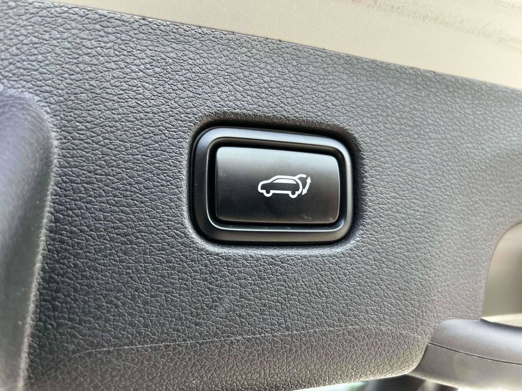 Used 2024 Kia Sportage SX FWD image 8