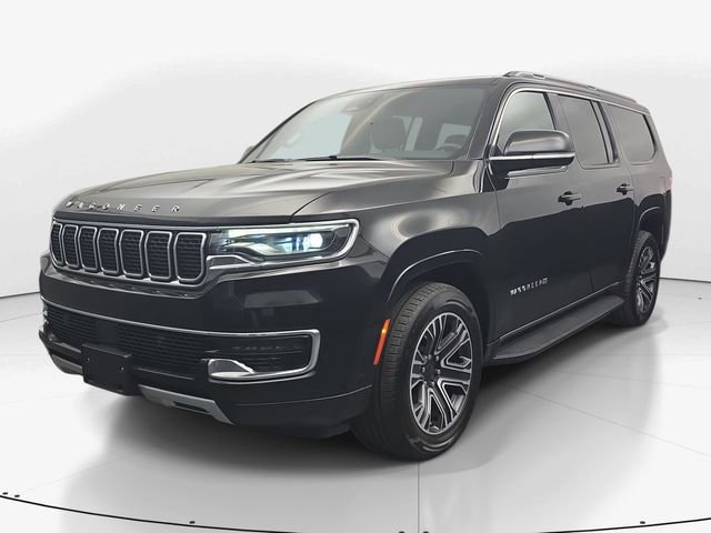 Used 2024 Jeep Wagoneer L Series II w/ Flexible Seating Group image 5