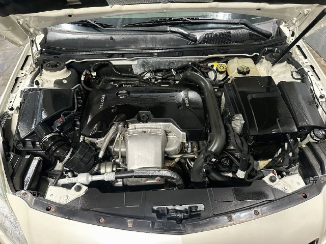 Used 2014 Buick Regal Premium FWD image 30