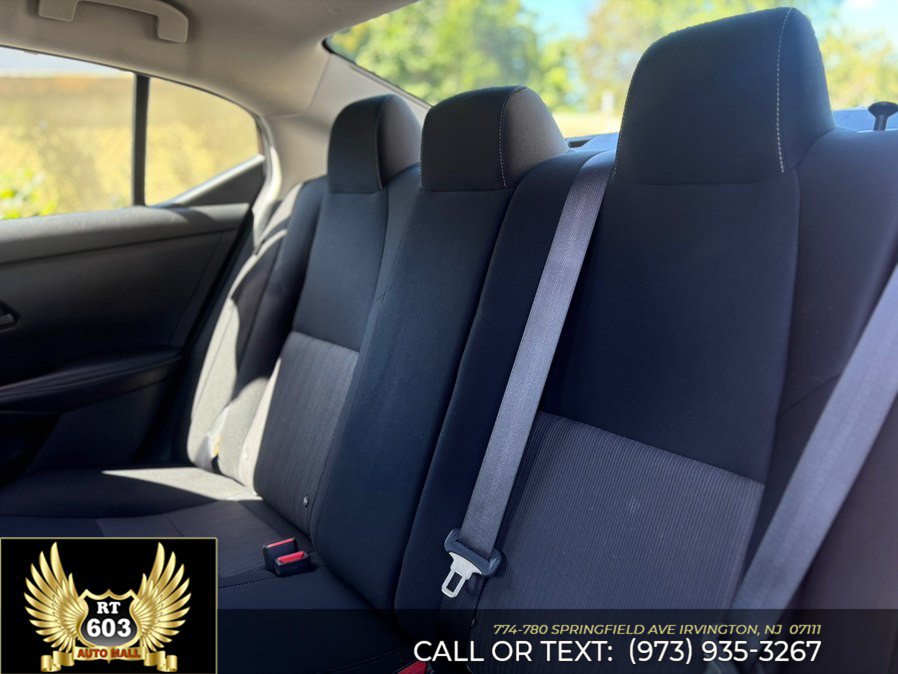 Used 2024 Nissan Sentra SV w/ All-Weather Package FWD image 9