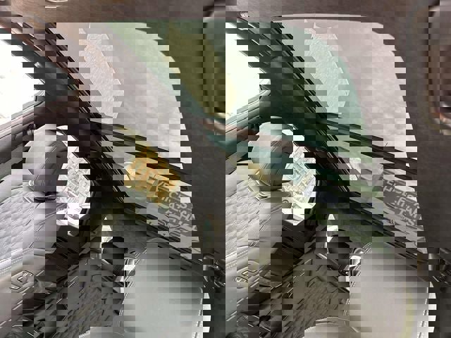 Used 2025 Genesis GV70 3.5T Sport w/ Sport Advanced Package image 17