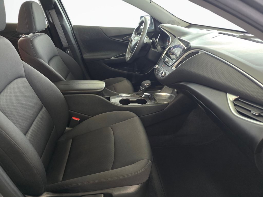 Used 2024 Chevrolet Malibu LT FWD image 44