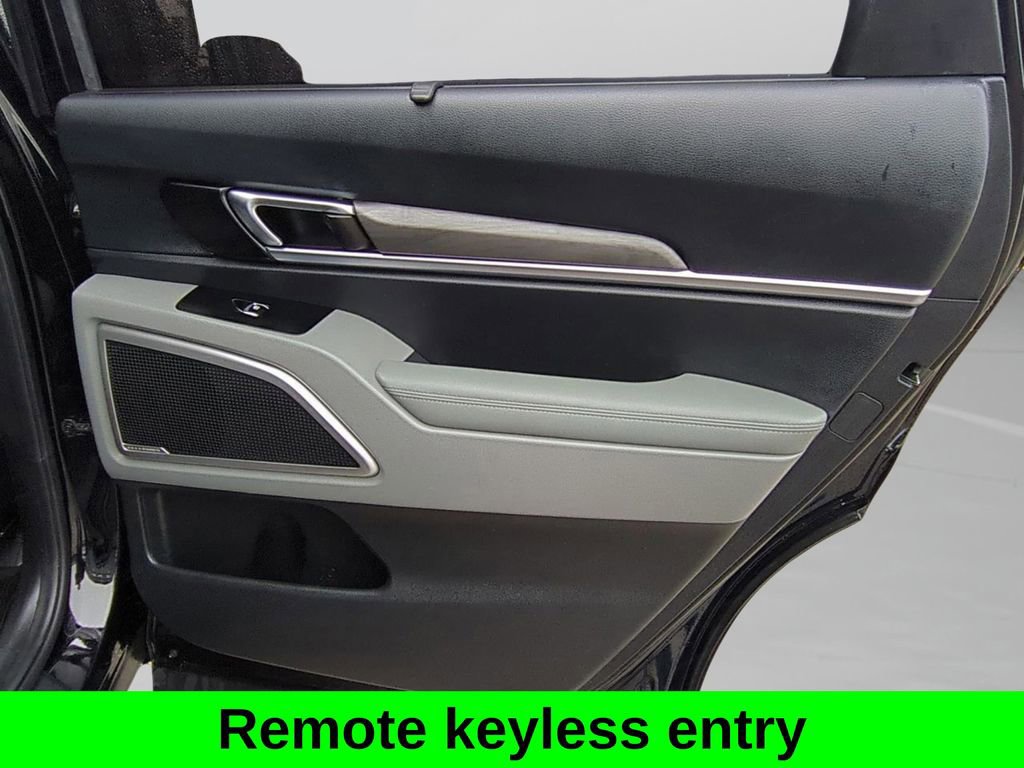 Used 2023 Kia Telluride EX X-Line image 15