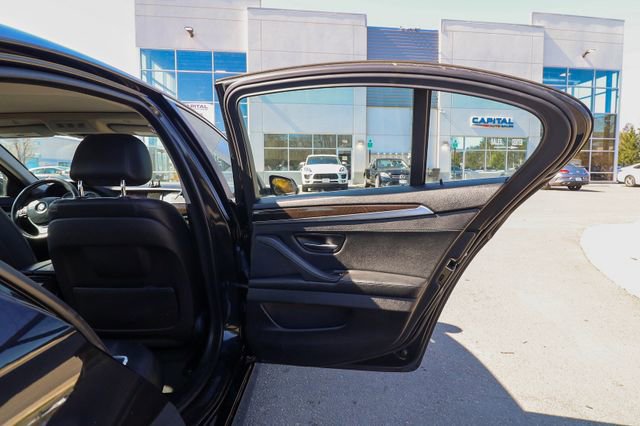 Used 2015 BMW 535i xDrive 535i xDrive image 31