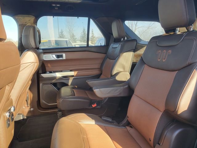 Used 2022 Ford Explorer King Ranch w/ Technology Package image 27