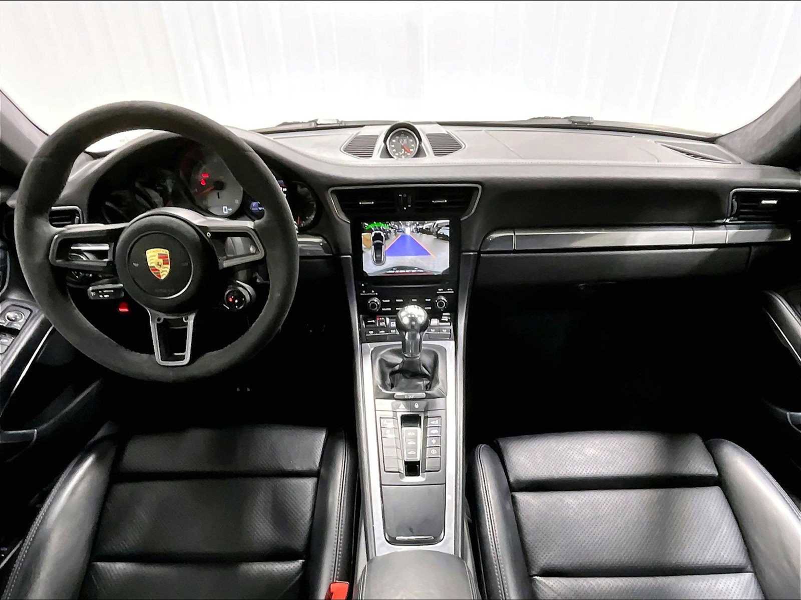 Used 2017 Porsche 911 Carrera S image 17