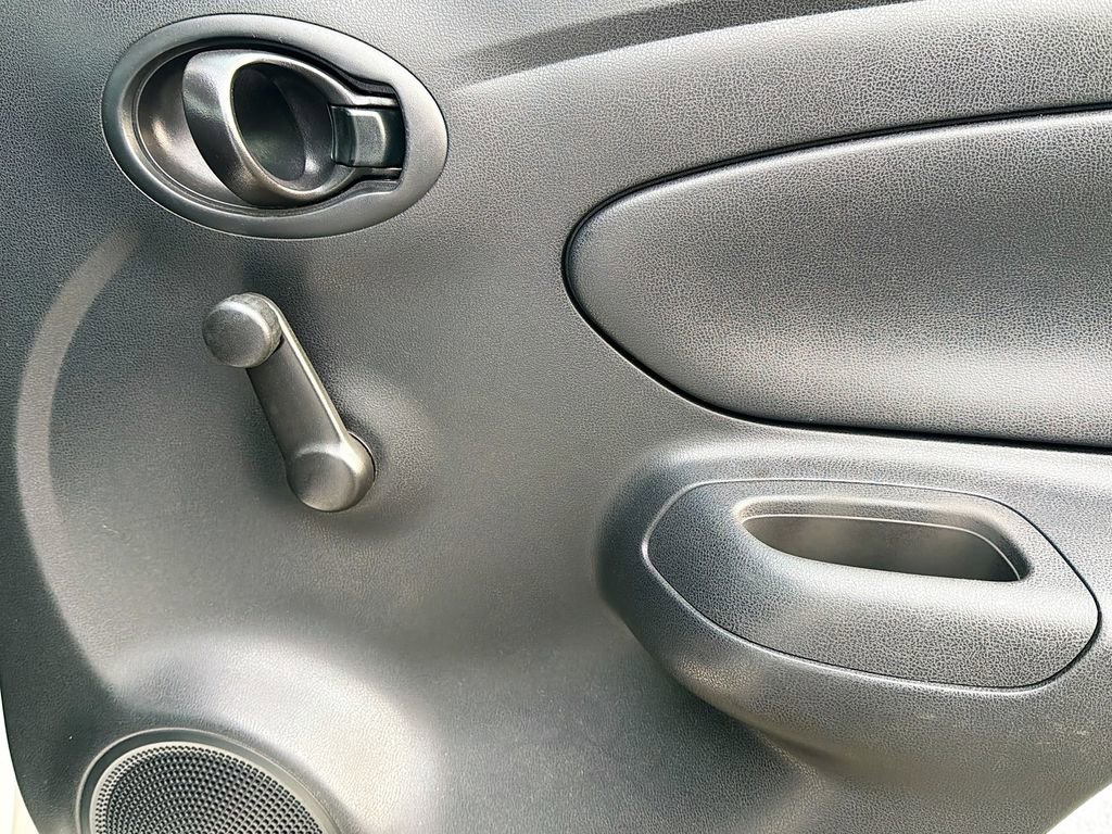 Used 2018 Nissan Versa S Plus image 29