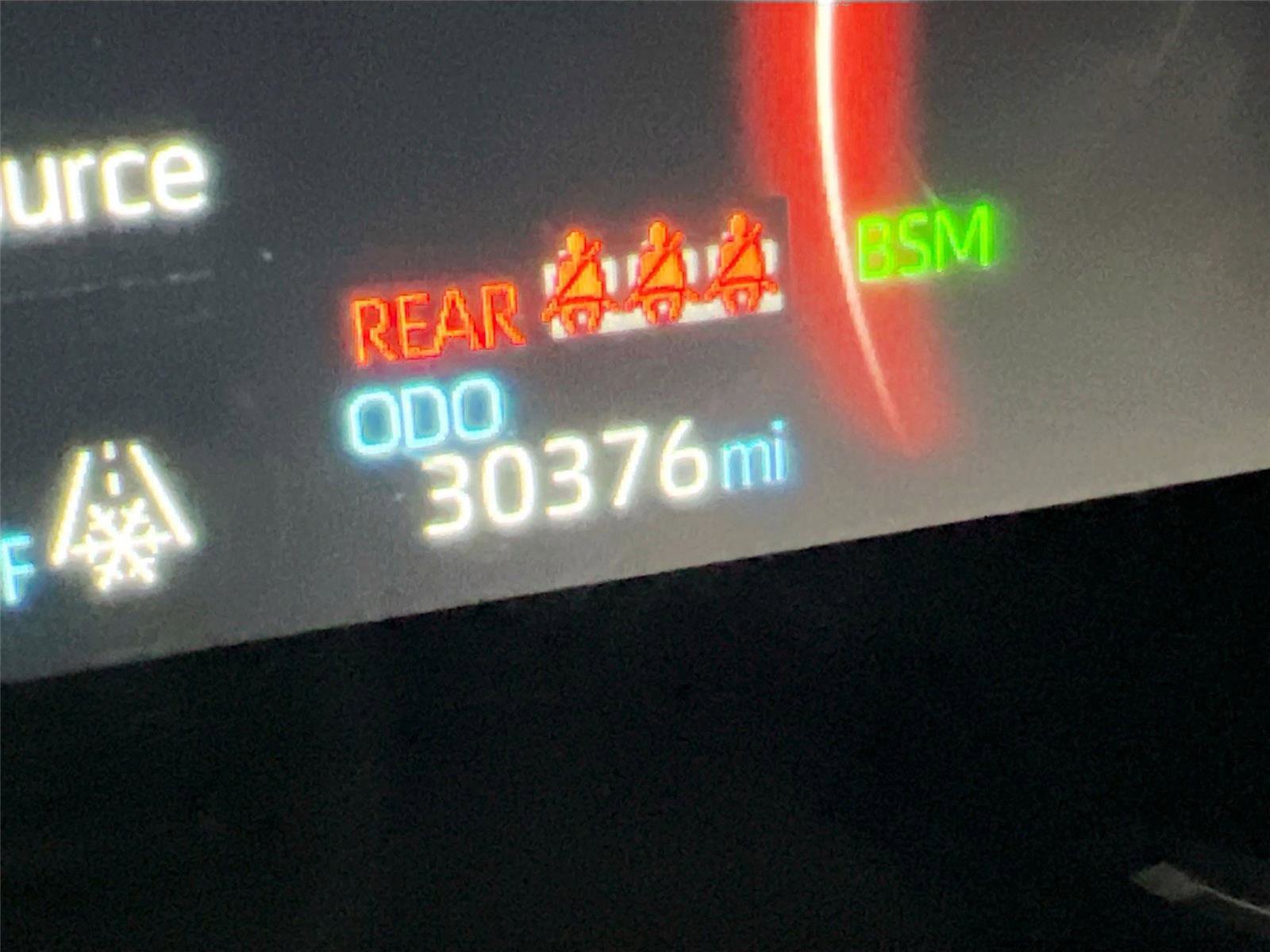 Used 2025 Toyota RAV4 XLE image 5