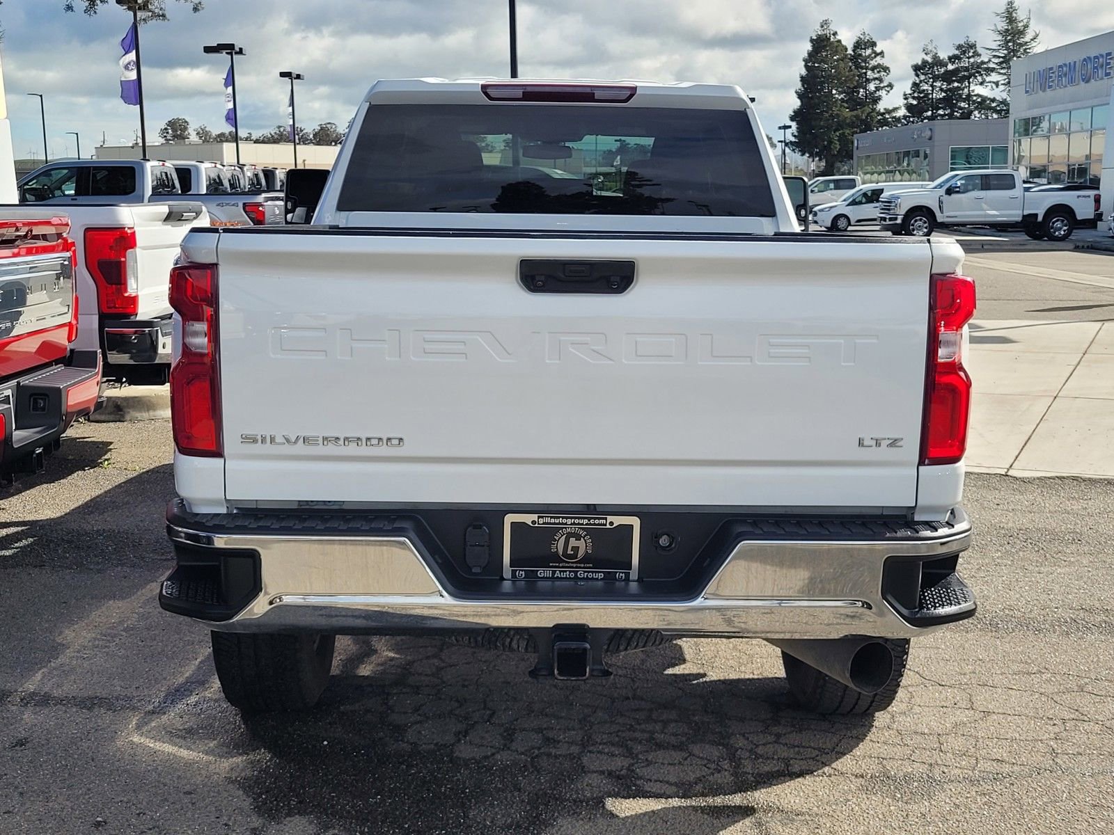 Used 2023 Chevrolet Silverado 2500 LTZ image 5