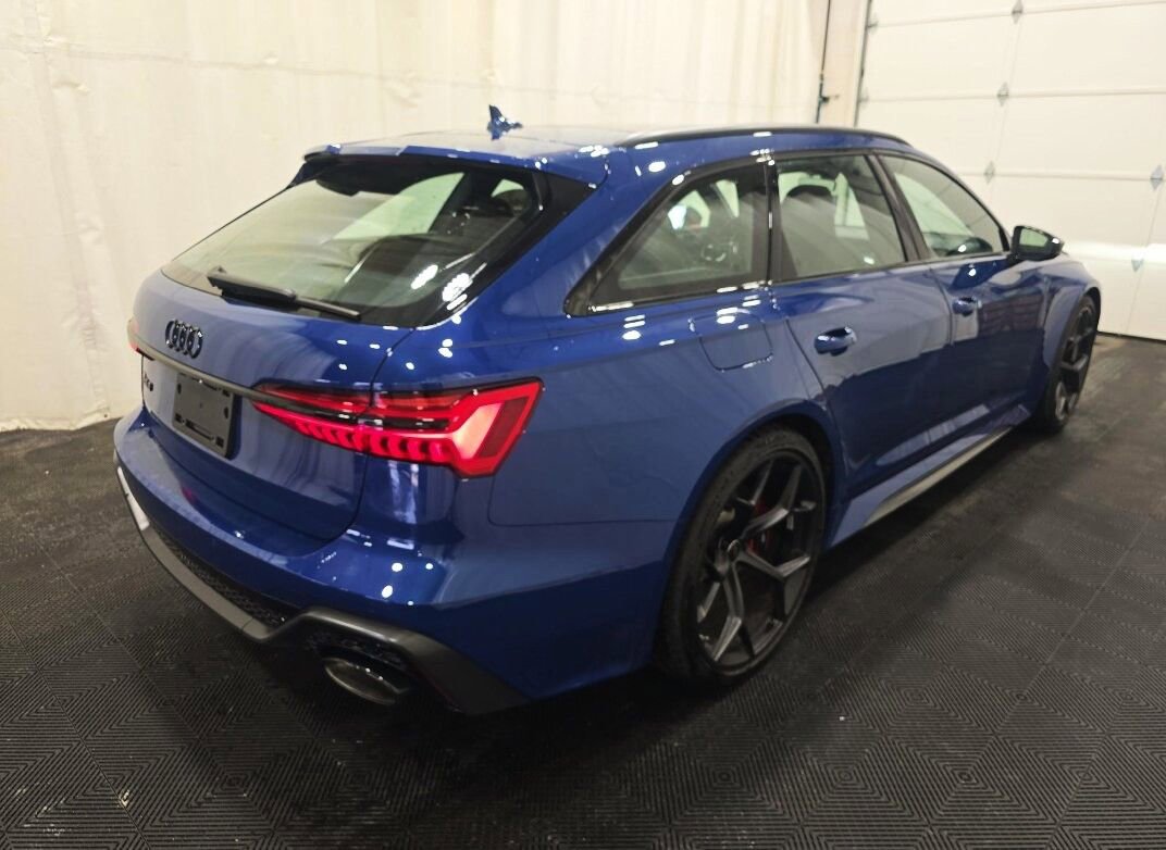 Used 2026 Audi RS 6 performance image 4