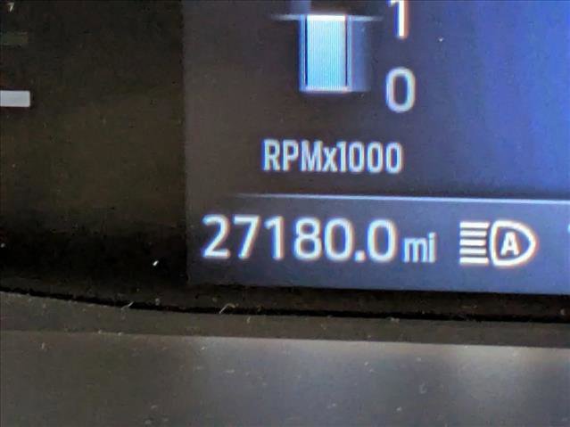 Used 2025 Ford Escape ST-Line image 12