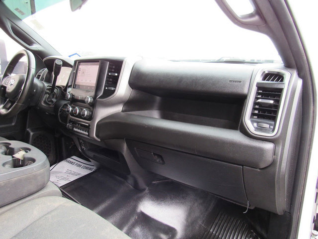 Used 2022 RAM 3500 Tradesman w/ Chrome Appearance Group AWD/4WD image 15