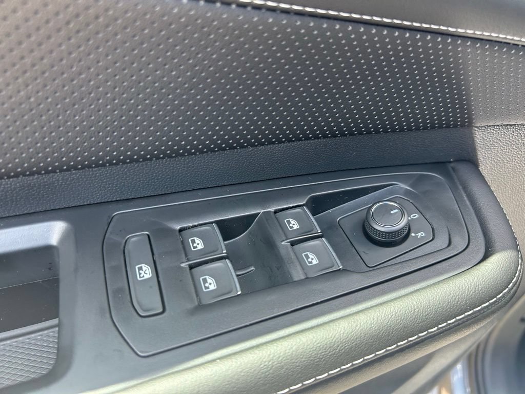 New 2026 Volkswagen Atlas Cross Sport SE AWD/4WD image 54