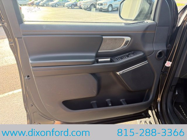 Used 2025 Ford Expedition Tremor AWD/4WD image 26