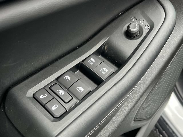 New 2025 Jeep Grand Cherokee Altitude AWD/4WD image 22