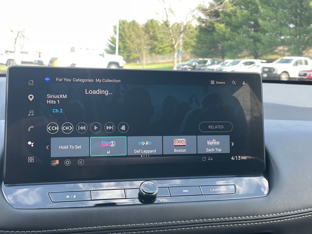 Used 2024 Nissan Rogue SL image 40