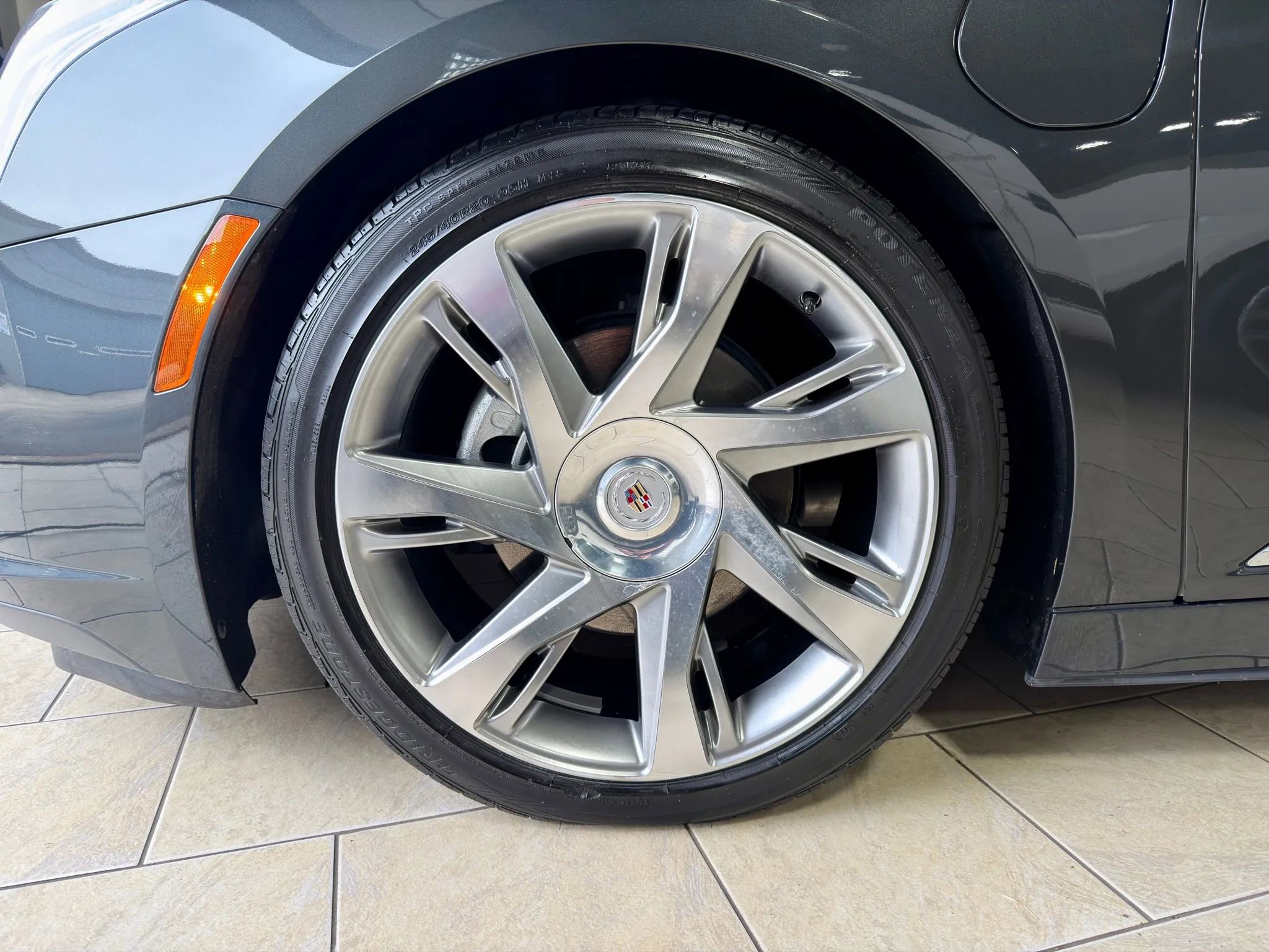 Used 2014 Cadillac ELR w/ Luxury Package image 31